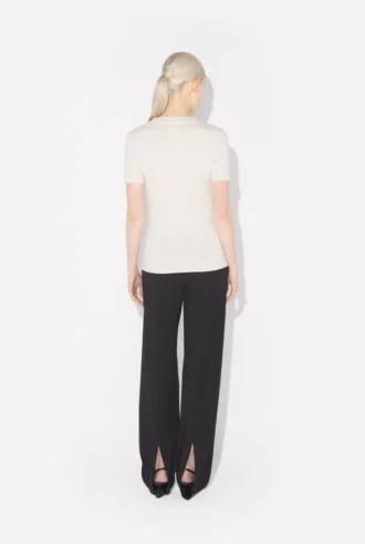 Das Baby-Tee in Ecru mit JPG-Print