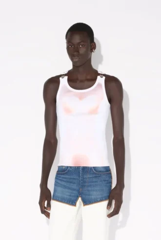 das classique oberteil 1 330x491 - Das &bdquo;Classique&ldquo;-Oberteil