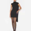 Das kurze konische Kleid Das kurze konische Kleid