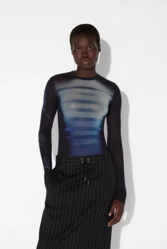 das le male oberteil 1 330x491 - Das &bdquo;Le Male&ldquo;-Oberteil