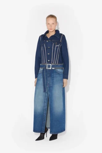 Der Denim-Mantel mit zwei Tragevarianten Der Denim-Mantel mit zwei Tragevarianten