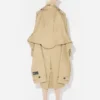 Der Trenchcoat mit Kapuze Der Trenchcoat mit Kapuze