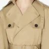 Der Trenchcoat mit Kapuze Der Trenchcoat mit Kapuze