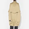 Der Trenchcoat mit Kapuze Der Trenchcoat mit Kapuze