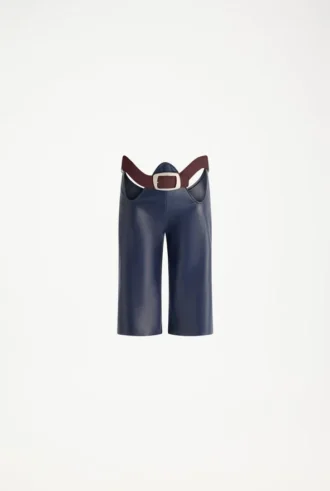 Die Bermudashorts mit Cut-outs