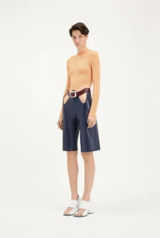 Die Bermudashorts mit Cut-outs