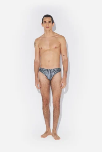 die black spiral slip 2 330x491 - Die Black Spiral Slip