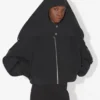 Die Bomberjacke mit Kapuze Die Bomberjacke mit Kapuze