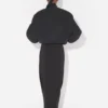 Die Bomberjacke mit Kapuze Die Bomberjacke mit Kapuze