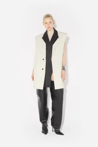 Die ärmellose Vanilla-Jacke