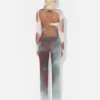 Die rote Blurry Roses Hose Die rote Blurry Roses Hose