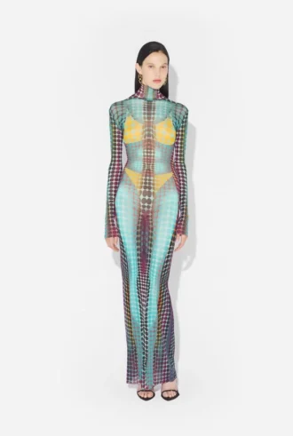 Neuauflage – das lange Kleid mit blauen Punkten
